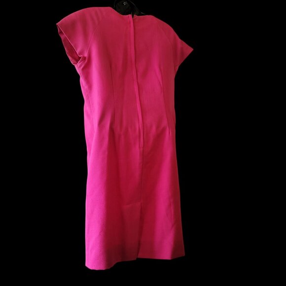 Vintage 90s  Fuchsia Shift Dress With Cap Sleeves & Back Zipper Closure - Picture 4 of 14